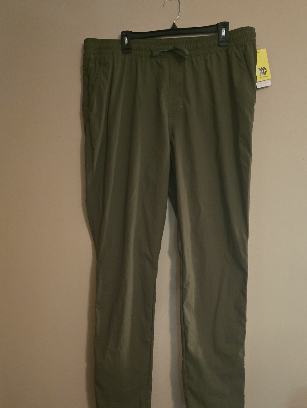 New All In Motion Men's L Green Drawstring Ripstop UV Protection Qu8ck Dry Pants